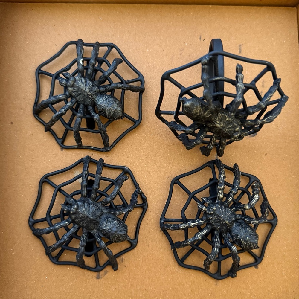 NEW Christian Lacroix Maison Halloween Spider & Web Napkin Rings – Set of 4